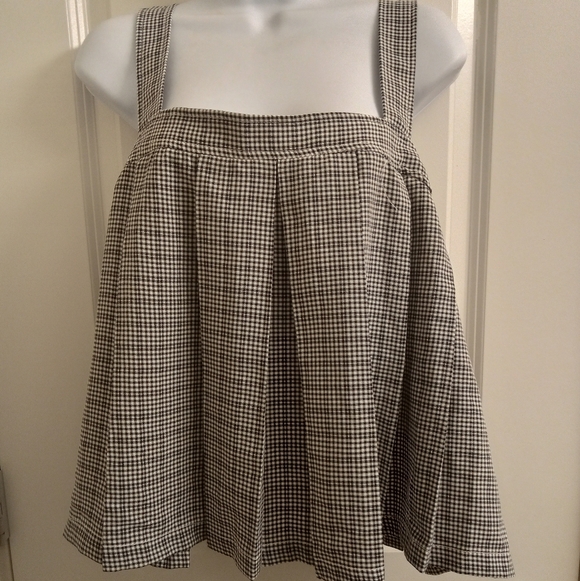 MAC STUDIO LONDON - Picture 1 of 4